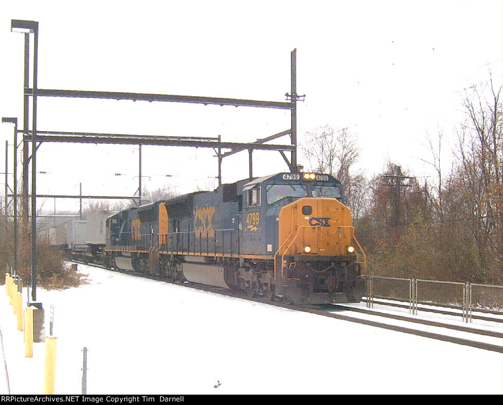 CSX 4799 leading Q172